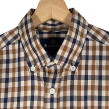 Load image into Gallery viewer, Aquascutum House Check Short Sleeved Shirt - Small (S) PTP 19.5"