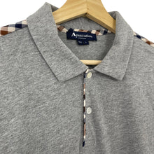Load image into Gallery viewer, Aquascutum Grey / House Check Short Sleeved Polo - Large (L) PTP 21"