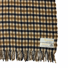 Load image into Gallery viewer, Aquascutum Classic House Check Pure Lambswool Scarf - One Size Fits All