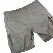 Load image into Gallery viewer, Stone Island Cream Bermuda Cargo Shorts - W 40"