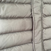 Load image into Gallery viewer, Belstaff Granite Down Fill Insulator Vest Gilet Body Warmer - 40 PTP 23"