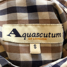Load image into Gallery viewer, Aquascutum House Check Short Sleeved Shirt - Small (S) PTP 21.5"