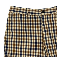 Load image into Gallery viewer, Aquascutum House Club Check Vicuna Shorts - W 30"