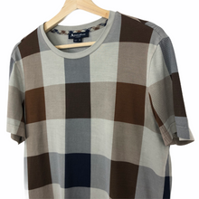 Load image into Gallery viewer, Aquascutum Block Check Short Sleeved T-Shirt - Small (S) PTP 20"