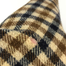 Load image into Gallery viewer, Aquascutum Classic House Check Pure Lambswool Scarf - One Size Fits All