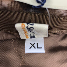 Load image into Gallery viewer, Aquascutum 100% Wool House Check Flat Cap - Extra Large (XL)