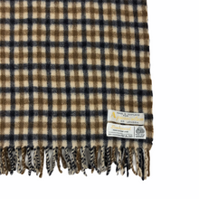 Load image into Gallery viewer, Aquascutum Classic House Check Pure Lambswool Scarf - One Size Fits All