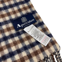 Load image into Gallery viewer, Aquascutum Classic House Check 100% Lambswool Scarf - One Size Fits All