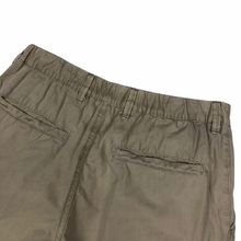 Load image into Gallery viewer, Stone Island Beige Bermuda Cargo Shorts - W 32"