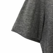 Load image into Gallery viewer, Aquascutum Grey Short Sleeved Pocket T-Shirt - Medium (M) PTP 21"