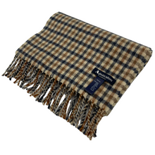 Load image into Gallery viewer, Aquascutum Classic House Check 100% Lana Wool Scarf - One Size Fits All