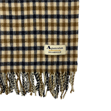 Load image into Gallery viewer, Aquascutum Classic House Check 100% Lambswool Scarf - One Size Fits All