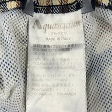 Load image into Gallery viewer, Aquascutum House Club Check Shorts - Medium (M)