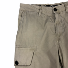 Load image into Gallery viewer, Stone Island Beige Bermuda Cargo Shorts - W 32"