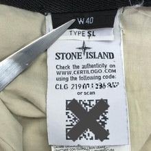 Load image into Gallery viewer, Stone Island Cream Bermuda Cargo Shorts - W 40"