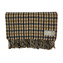 Load image into Gallery viewer, Aquascutum Classic House Check Pure Lambswool Scarf - One Size Fits All