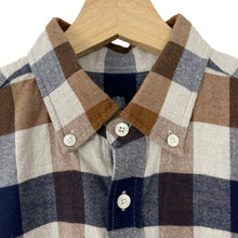 Load image into Gallery viewer, Aquascutum Block Check Flannel Long Sleeved Shirt - Small (S) PTP 19"