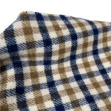 Load image into Gallery viewer, Aquascutum Classic House Check 100% Lambswool Scarf - One Size Fits All