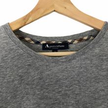 Load image into Gallery viewer, Aquascutum Grey Short Sleeved Pocket T-Shirt - Medium (M) PTP 21"