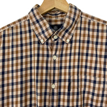 Load image into Gallery viewer, Aquascutum House Check Short Sleeved Shirt - Large (L) PTP 21.5"