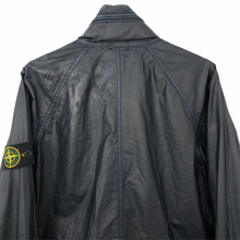 Load image into Gallery viewer, Stone Island Navy Mussola Gommata Jacket - Medium (M) PTP 22"