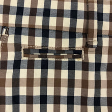 Load image into Gallery viewer, Aquascutum Winster House Club Check Vicuna Shorts - W 32"