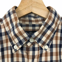 Load image into Gallery viewer, Aquascutum House Check Short Sleeved Shirt - Small (S) PTP 19"
