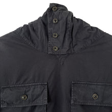 Load image into Gallery viewer, C.P Company Black Pullover Hooded Lens Smock - Large (L) PTP 23"