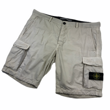 Load image into Gallery viewer, Stone Island Cream Bermuda Cargo Shorts - W 40"