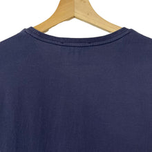 Load image into Gallery viewer, Aquascutum Navy / House Check Short Sleeved T-Shirt - Large (L) PTP 22.5"