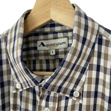 Load image into Gallery viewer, Aquascutum House Check Short Sleeved Shirt - Large (L) PTP 24.75"