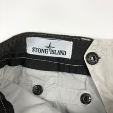 Load image into Gallery viewer, Stone Island White Bermuda Cargo Shorts - W 30"