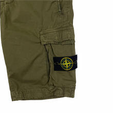 Load image into Gallery viewer, Stone Island Khaki Bermuda Cargo Shorts - W 30"