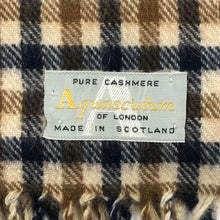 Load image into Gallery viewer, Aquascutum Classic House Check Pure Cashmere Scarf - One Size Fits All