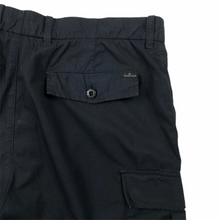 Load image into Gallery viewer, Stone Island Dark Navy Bermuda Cargo Shorts - W 34"