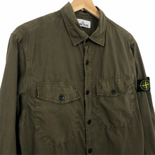 Load image into Gallery viewer, Stone Island Khaki Button Up Overshirt - Medium (M) PTP 20"