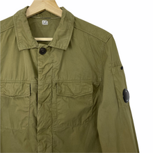 Load image into Gallery viewer, C.P Company Khaki Green Button Up Lens Overshirt - Small (S) PTP 19.25"