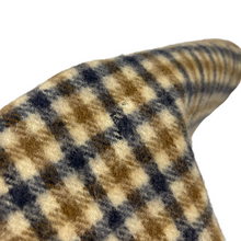 Load image into Gallery viewer, Aquascutum Classic House Check Pure Lambswool Scarf - One Size Fits All