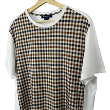 Load image into Gallery viewer, Aquascutum White / House Check Short Sleeved T-Shirt - Extra Large (XL) PTP 23"