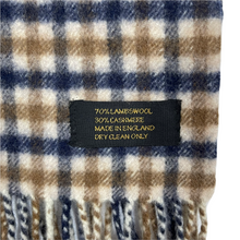 Load image into Gallery viewer, Aquascutum Classic House Check Lambswool / Cashmere Scarf - One Size Fits All