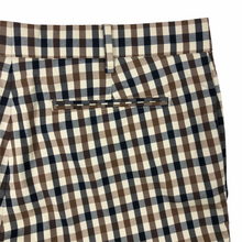 Load image into Gallery viewer, Aquascutum Winster House Club Check Vicuna Shorts - W 32"