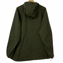 Load image into Gallery viewer, BNWT Fjallraven Deep Forrest Vardag Anorak - Extra Large (XL) PTP 27.5"
