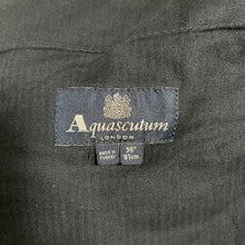 Load image into Gallery viewer, Aquascutum House Check Vicuna Shorts - W 36&quot;
