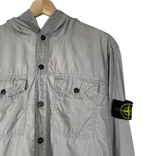 Load image into Gallery viewer, Stone Island Grey Double Pocket Lightweight Hooded Overshirt - Large (L) PTP 22&quot;
