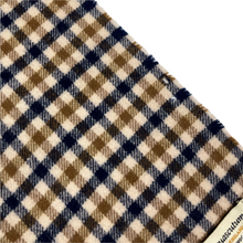 Load image into Gallery viewer, Aquascutum Classic House Check 100% Lambswool Scarf - One Size Fits All
