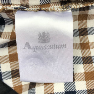 Aquascutum House Club Check Vicuna Shorts - W 36"