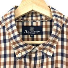 Load image into Gallery viewer, Aquascutum House Check Short Sleeved Shirt - Extra Large (XL) PTP - 22.5&quot;
