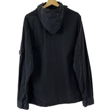 Load image into Gallery viewer, C.P Company Black Pullover Hooded Lens Smock - Large (L) PTP 23&quot;
