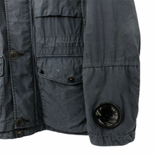 Load image into Gallery viewer, C.P Company Navy 50.3 Cinquanta Fili Goggle Jacket - 56 PTP 25&quot;
