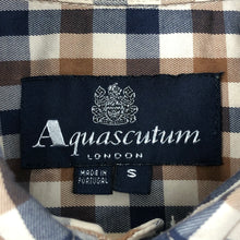 Load image into Gallery viewer, Aquascutum House Check Short Sleeved Shirt - Small (S) PTP 19&quot;
